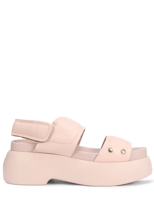 Сандалии кожаные AGL