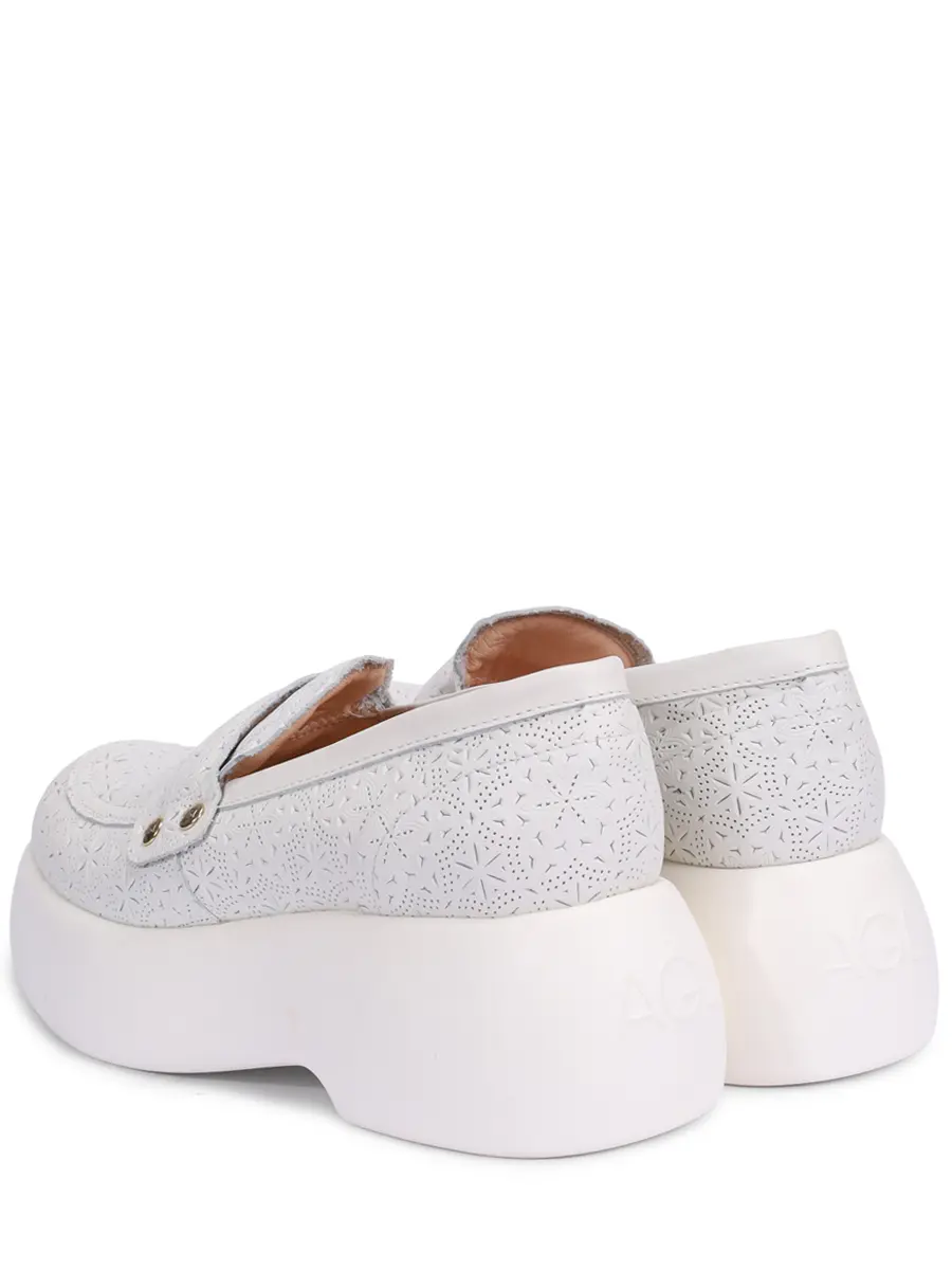 Лоферы кожаные