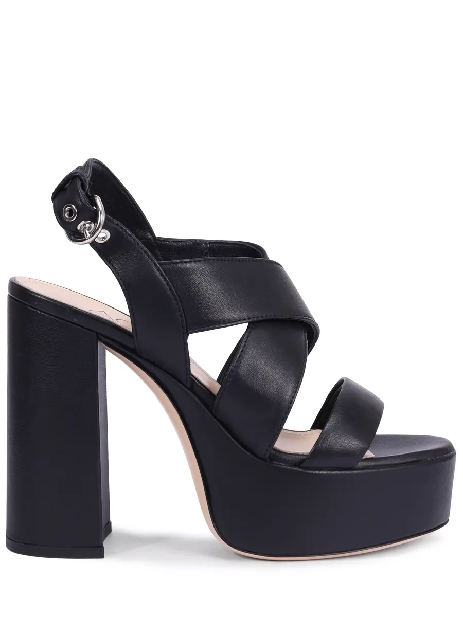 Босоножки кожаные