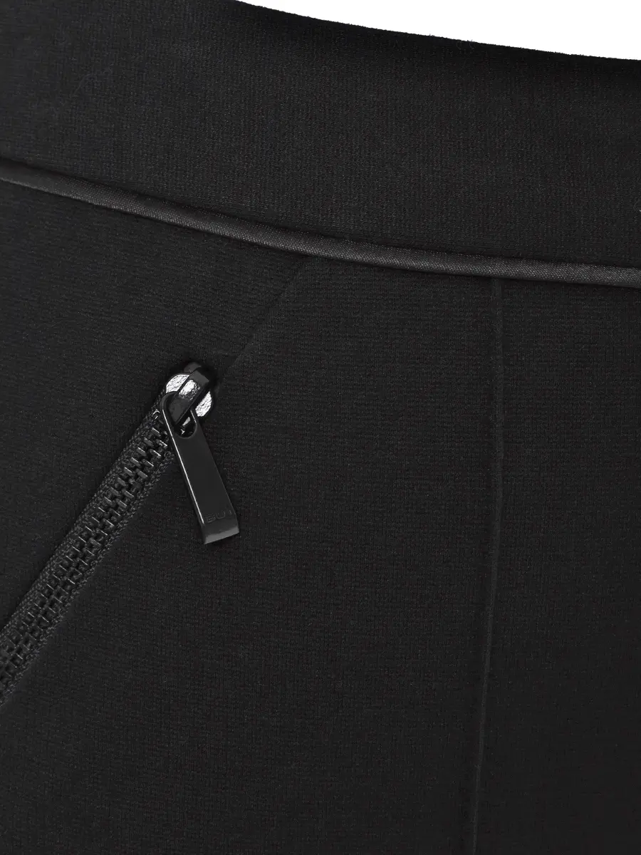 Брюки трикотажные