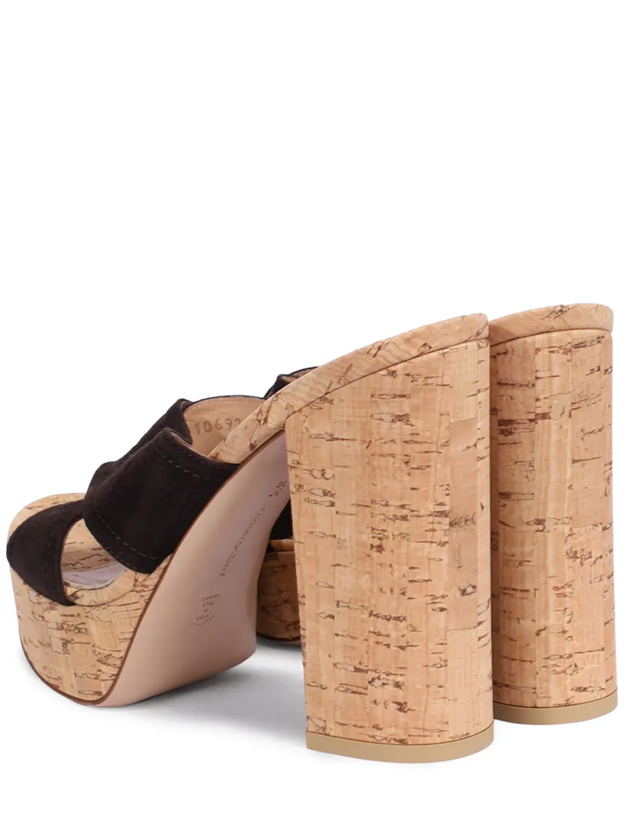 Сабо из замши