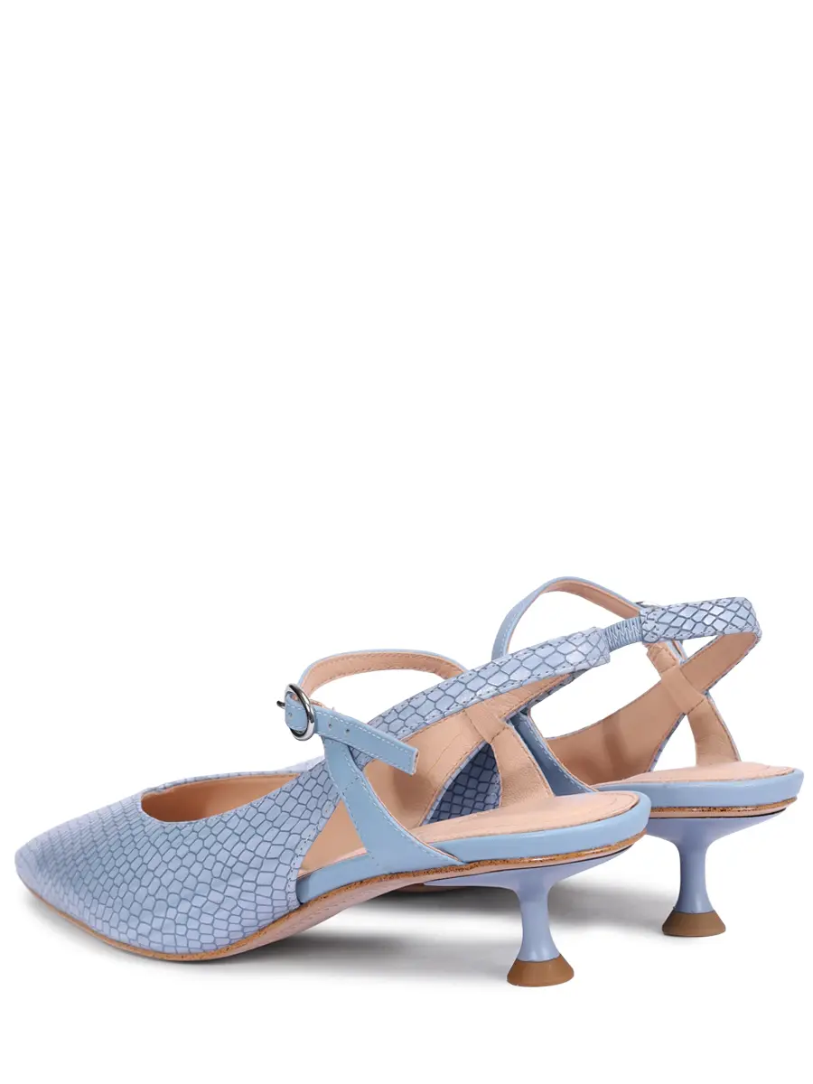 Босоножки кожаные