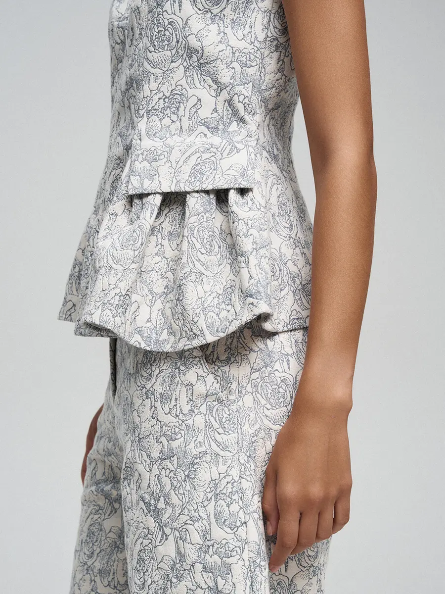 Блуза из денима с принтом "Розы"