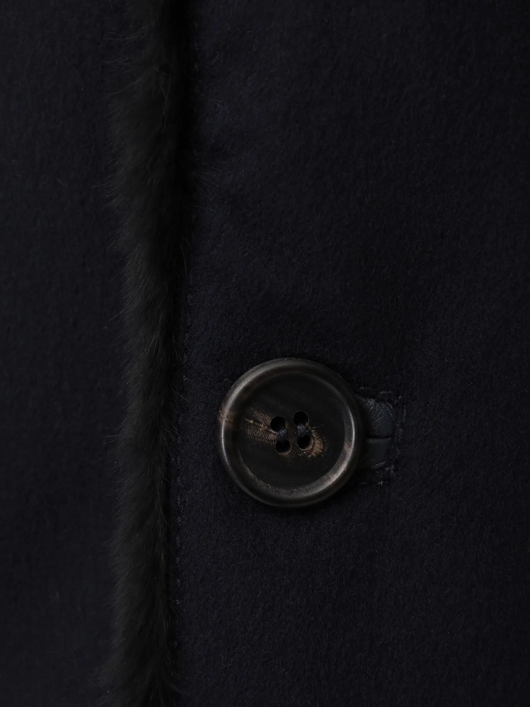 Пальто кашемировое на меху ласки