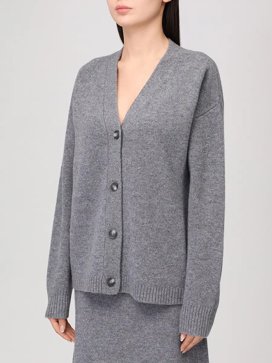 Кардиган шерстяной