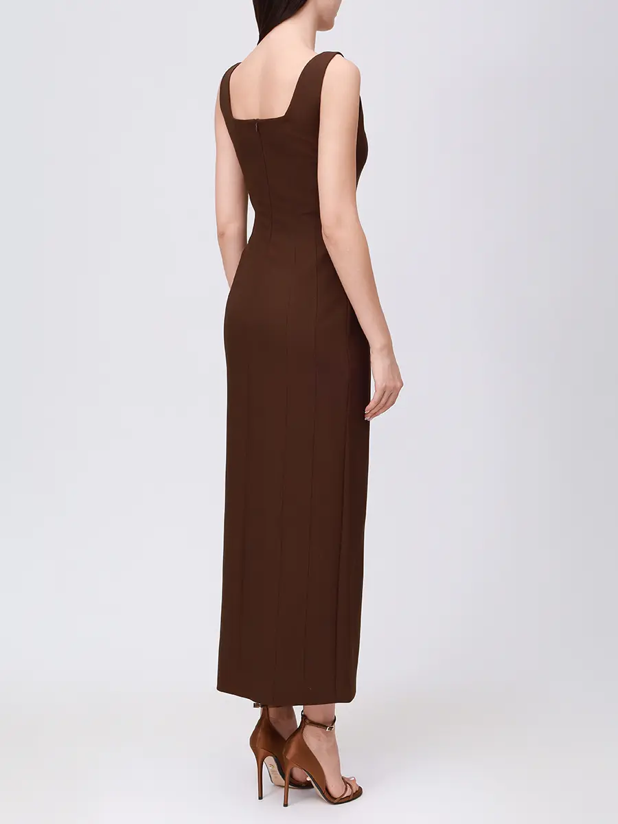 Платье-футляр