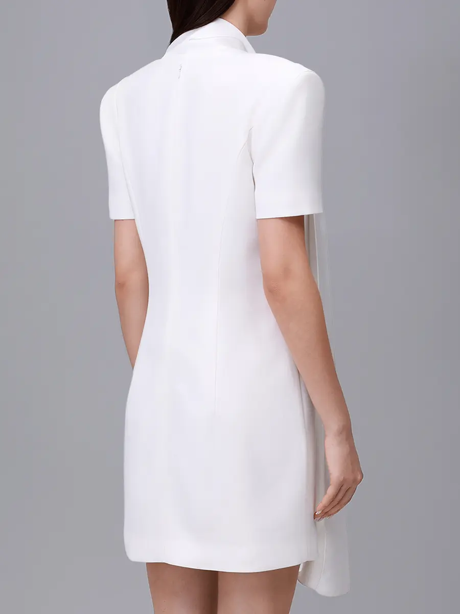 Платье с шелковым шарфом