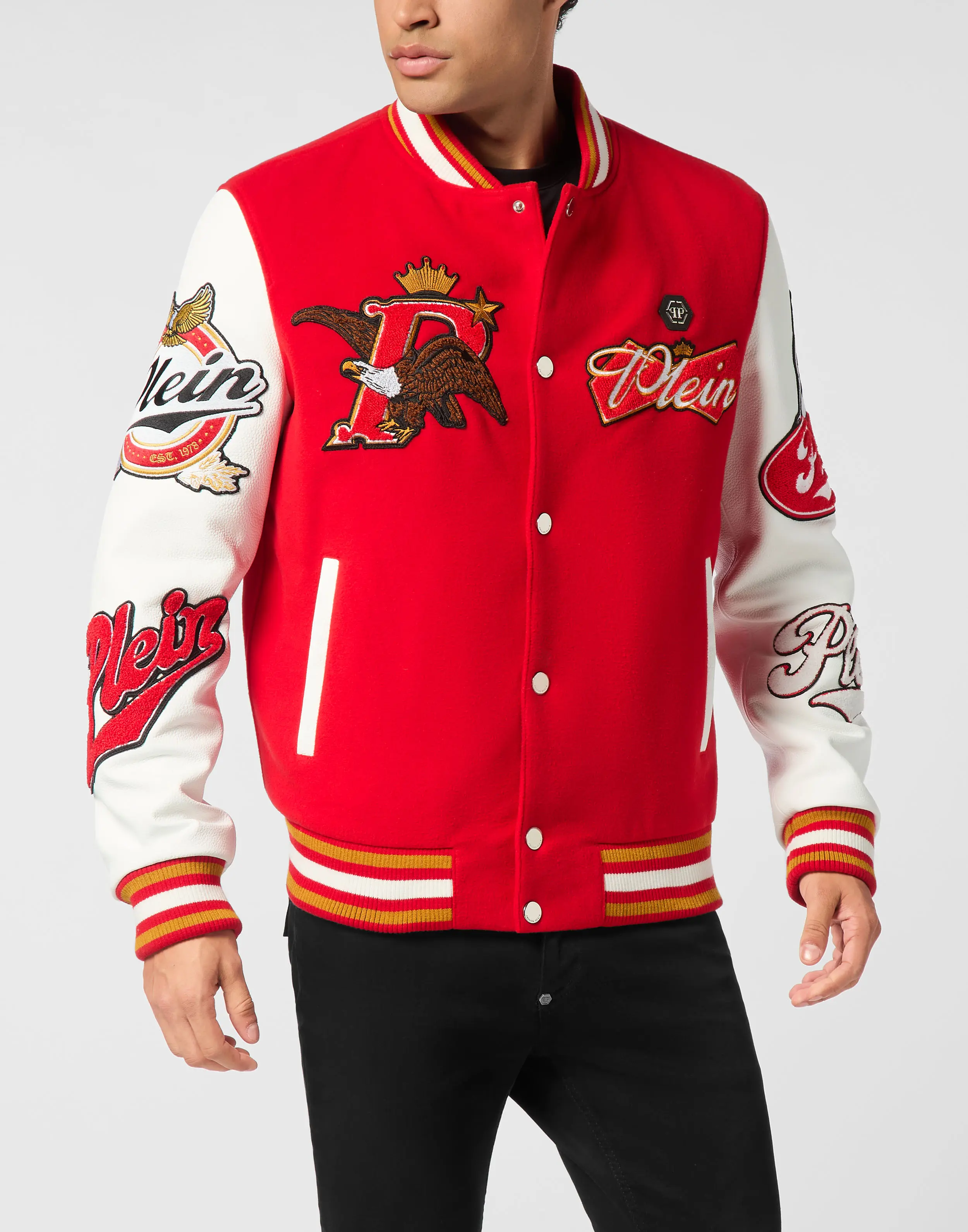 Бомбер с логотипом