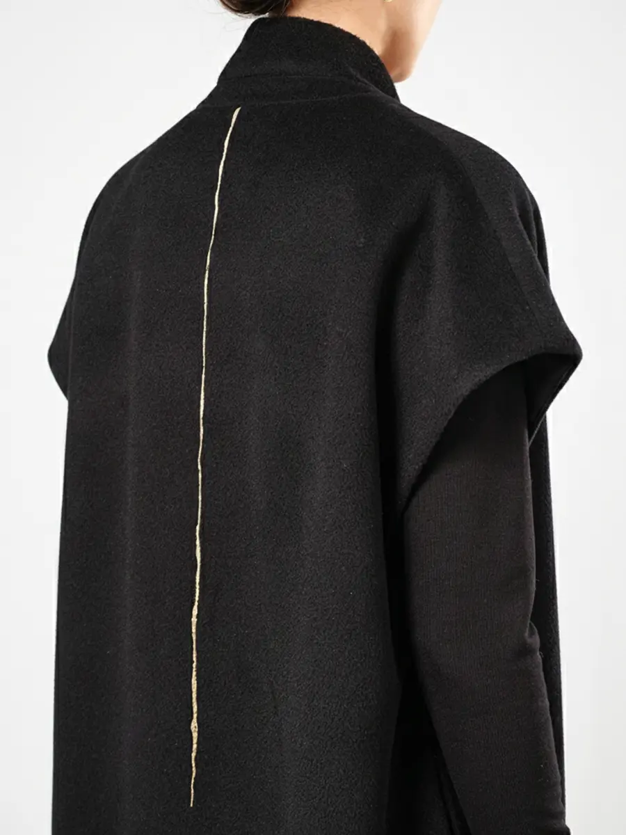 Жилет шерстяной