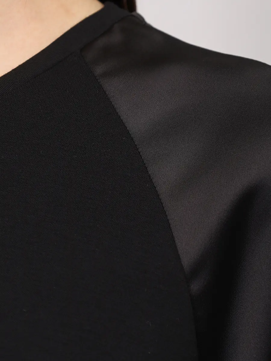 Костюм однотонный