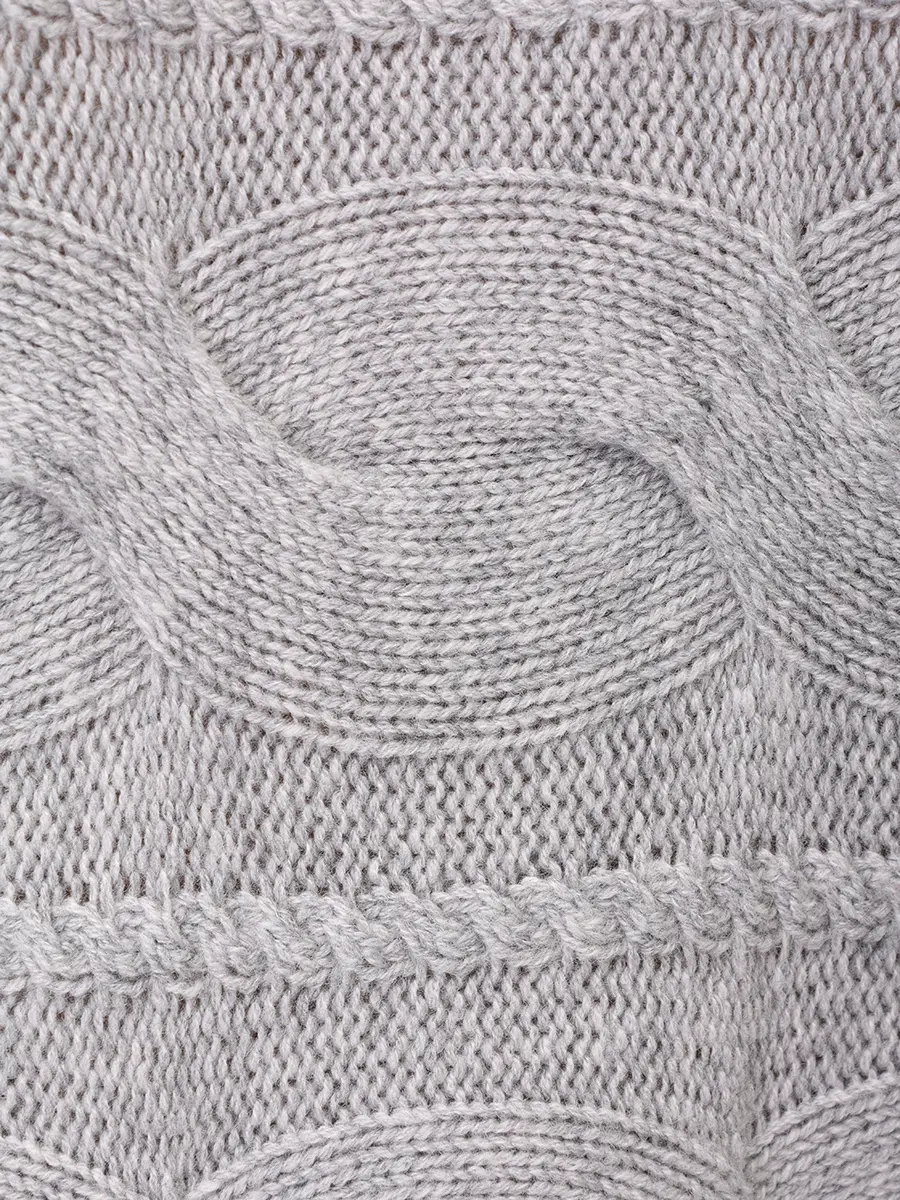 Свитер шерстяной