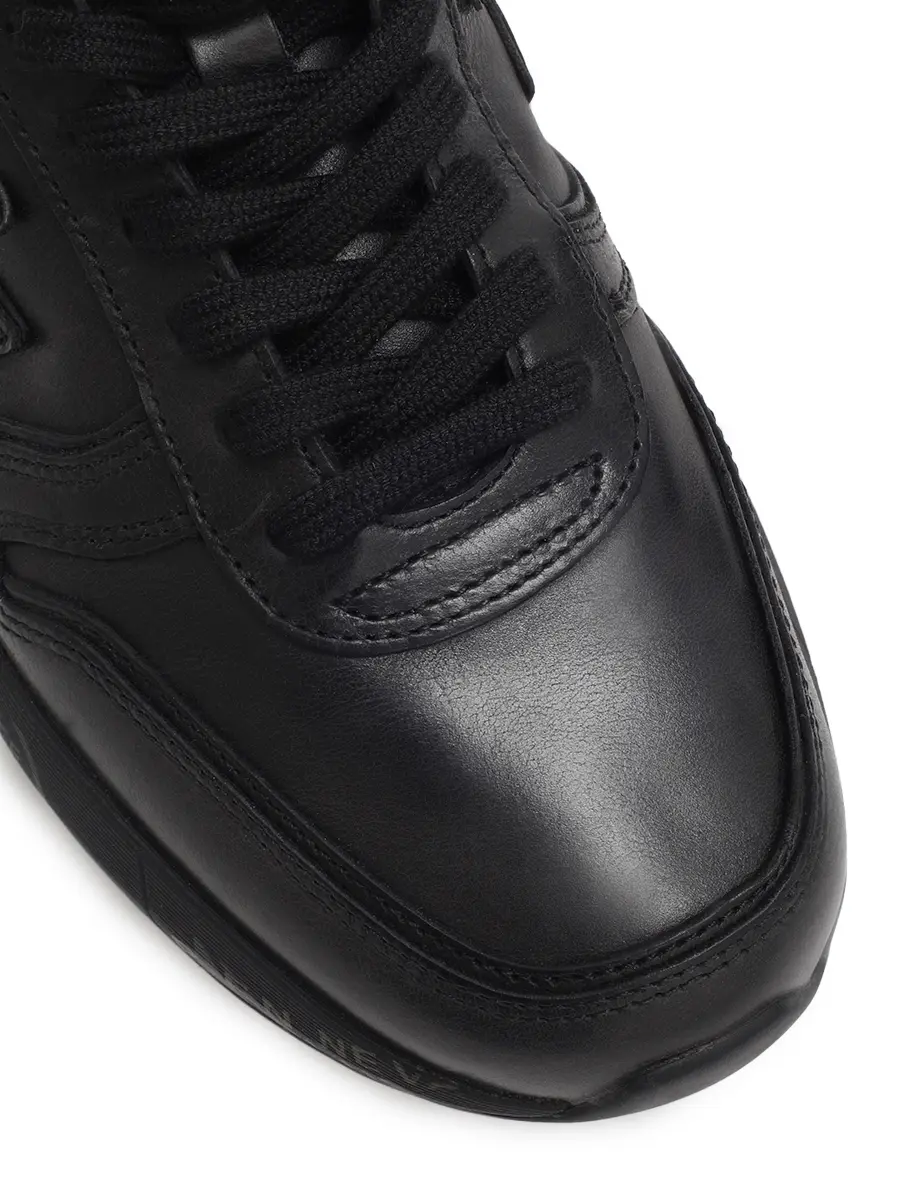 Кроссовки кожаные