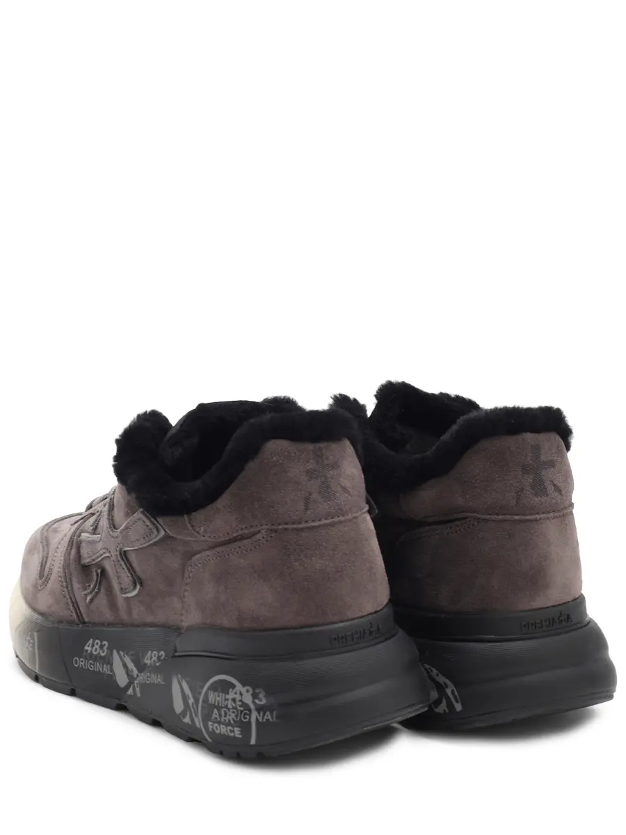 Кроссовки замшевые на меху