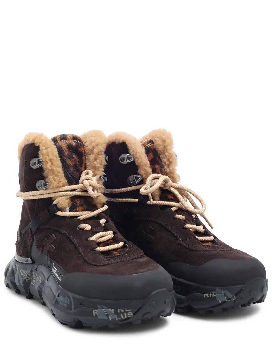 Ботинки замшевые