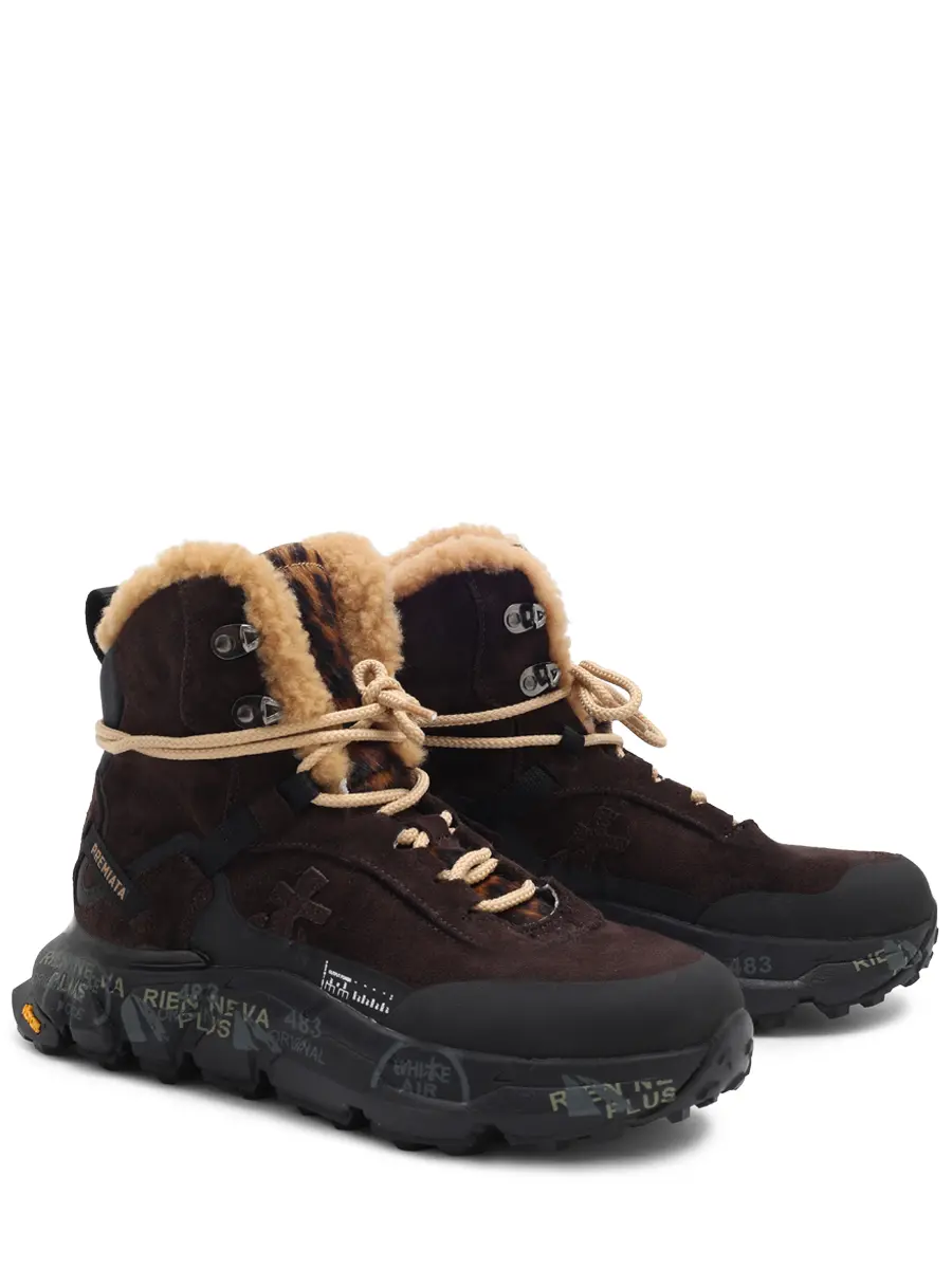 Ботинки замшевые