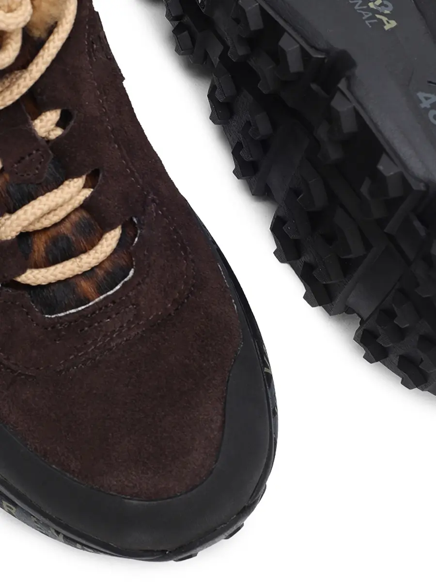 Ботинки замшевые