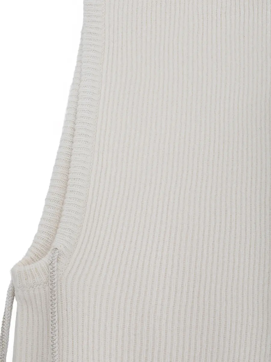 Капор шерстяной