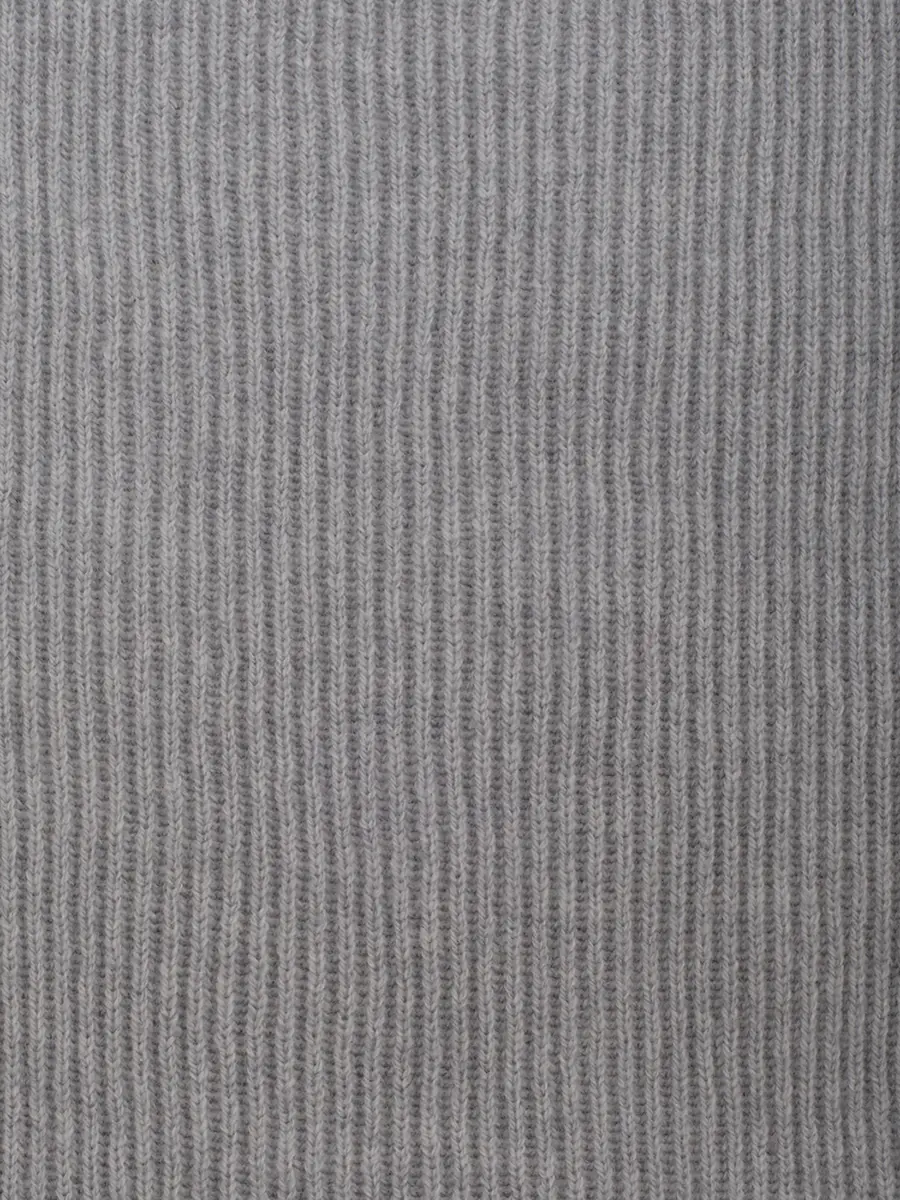 Капор шерстяной