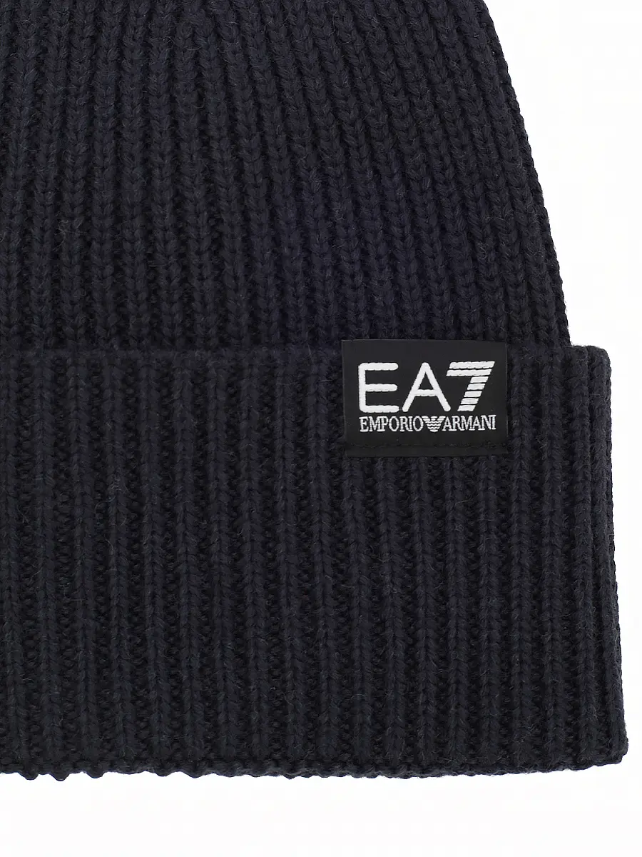 Шапка вязаная