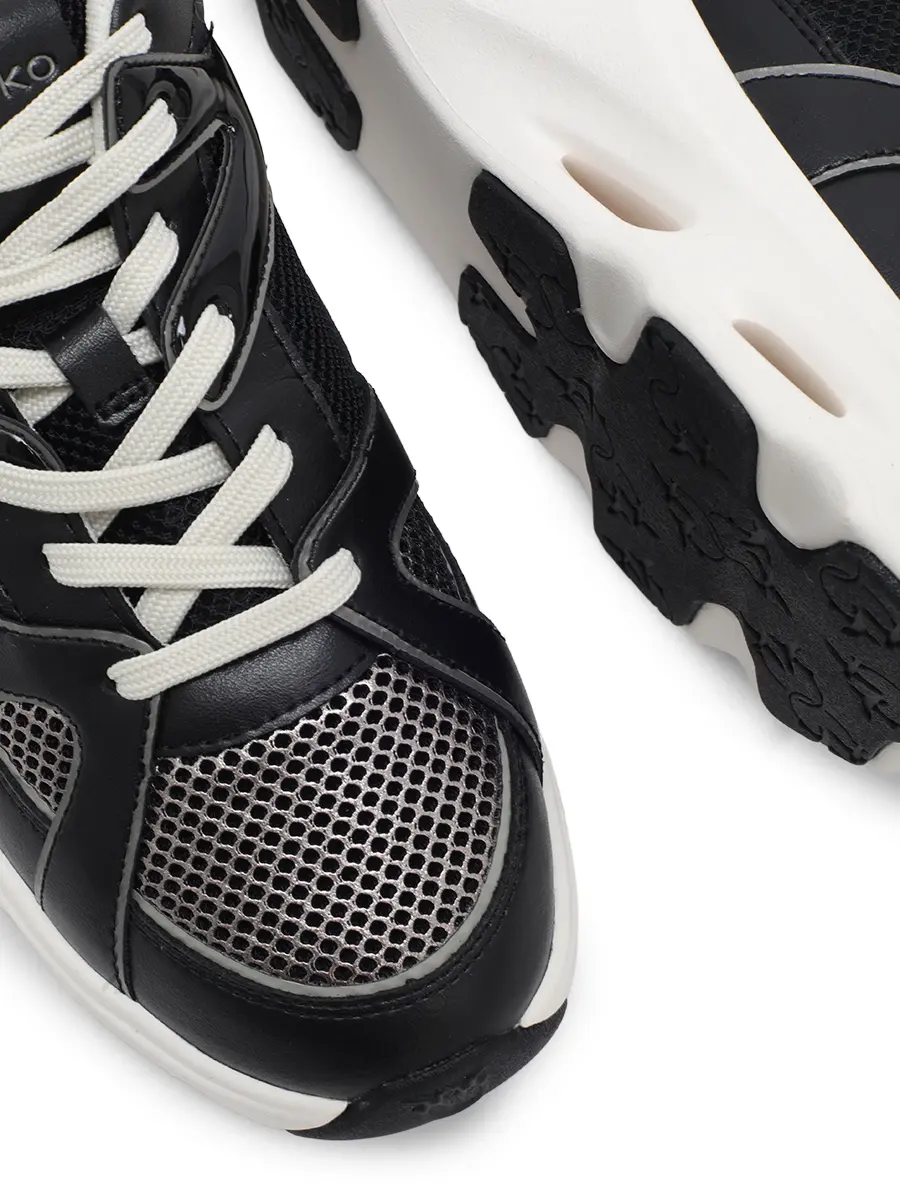 Кроссовки кожаные