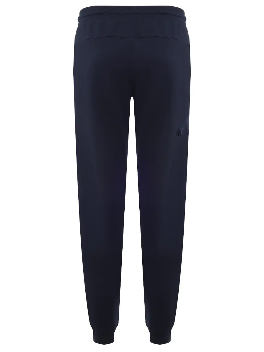 Костюм спортивный