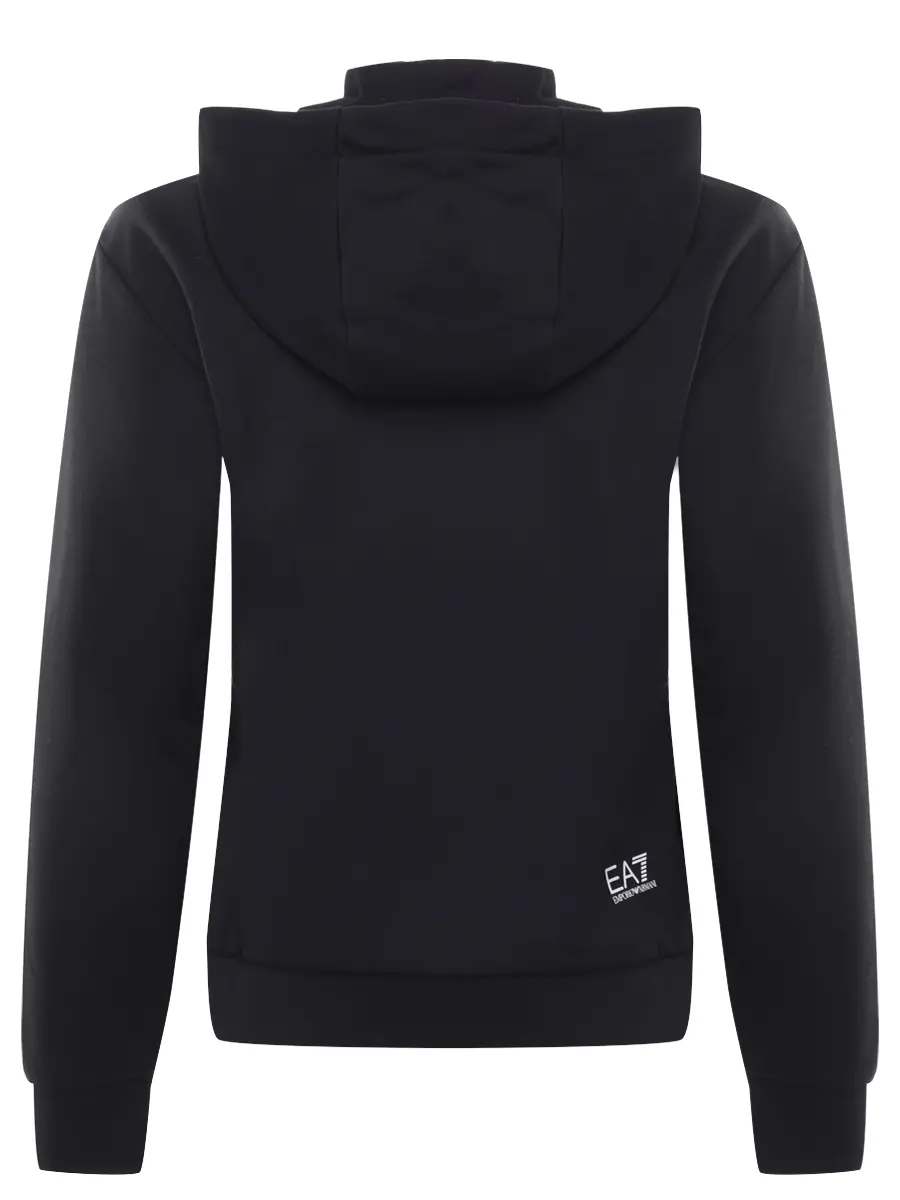 Костюм спортивный