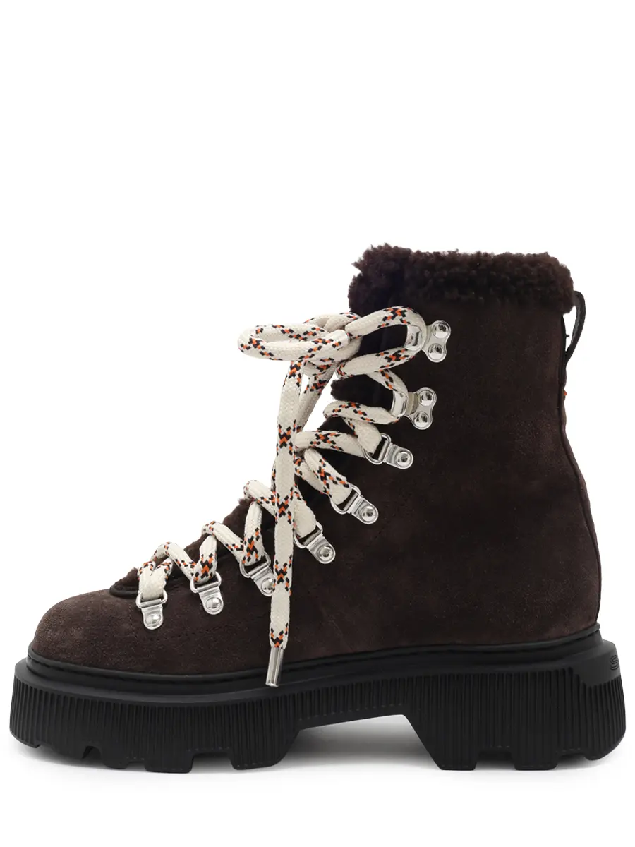 Ботинки замшевые