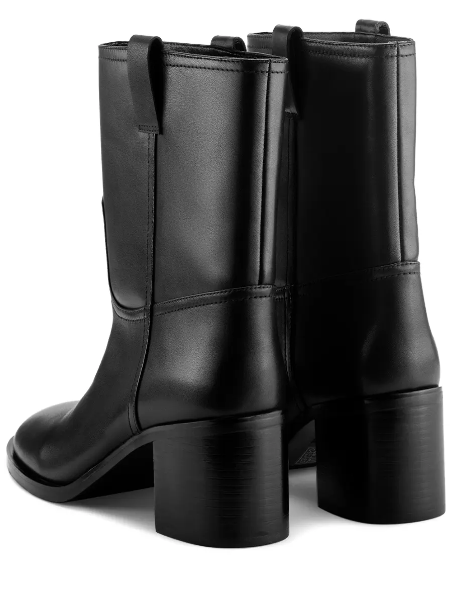 Полусапоги кожаные