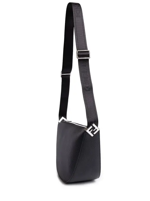 Сумка кожаная FENDI