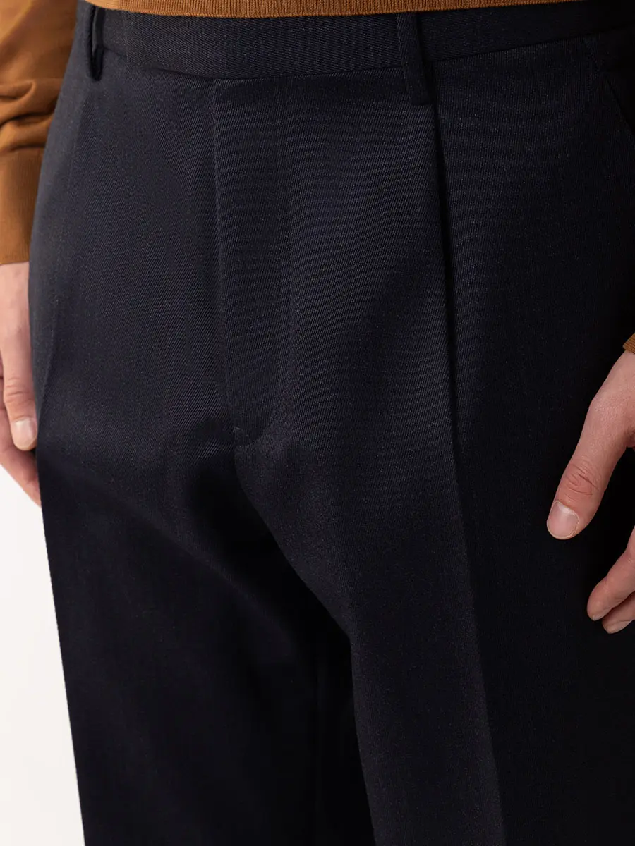 Брюки шерстяные