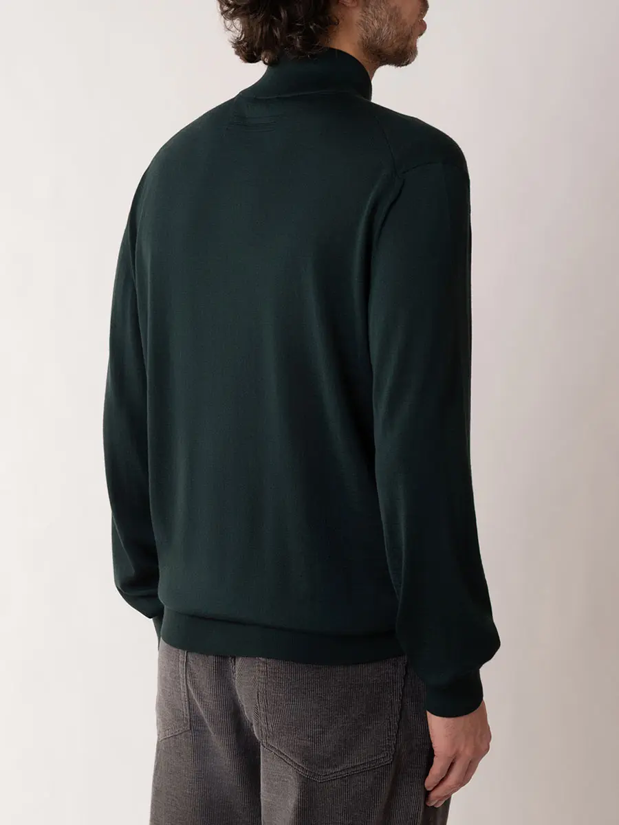 Кардиган шерстяной