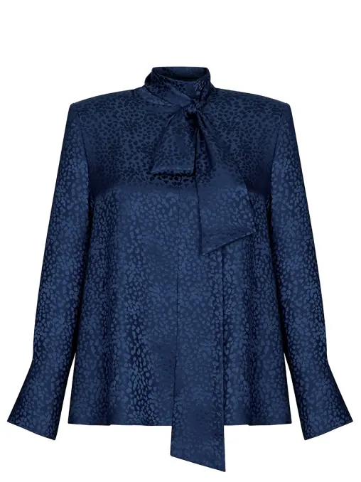 Блуза шелковая UMMAYA