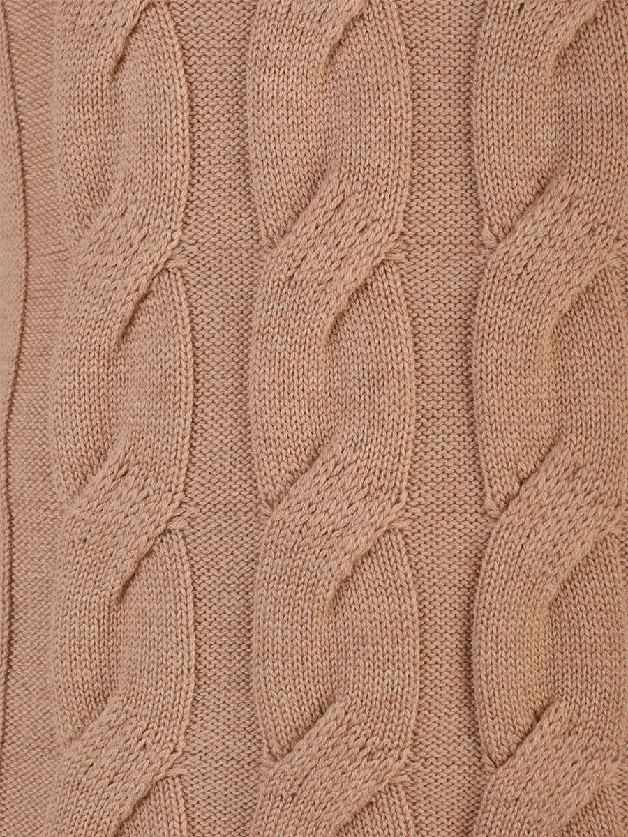 Свитер шерстяной