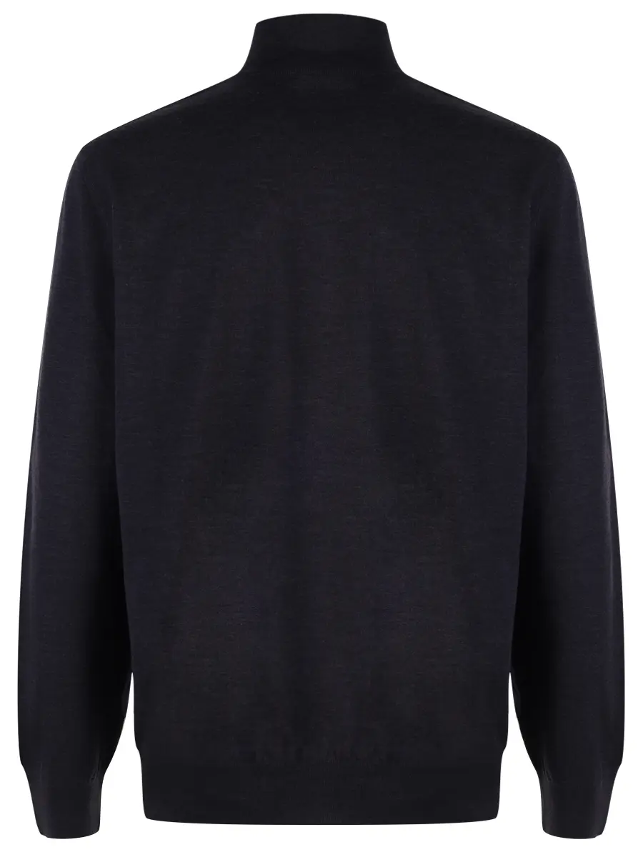 Свитер шерстяной