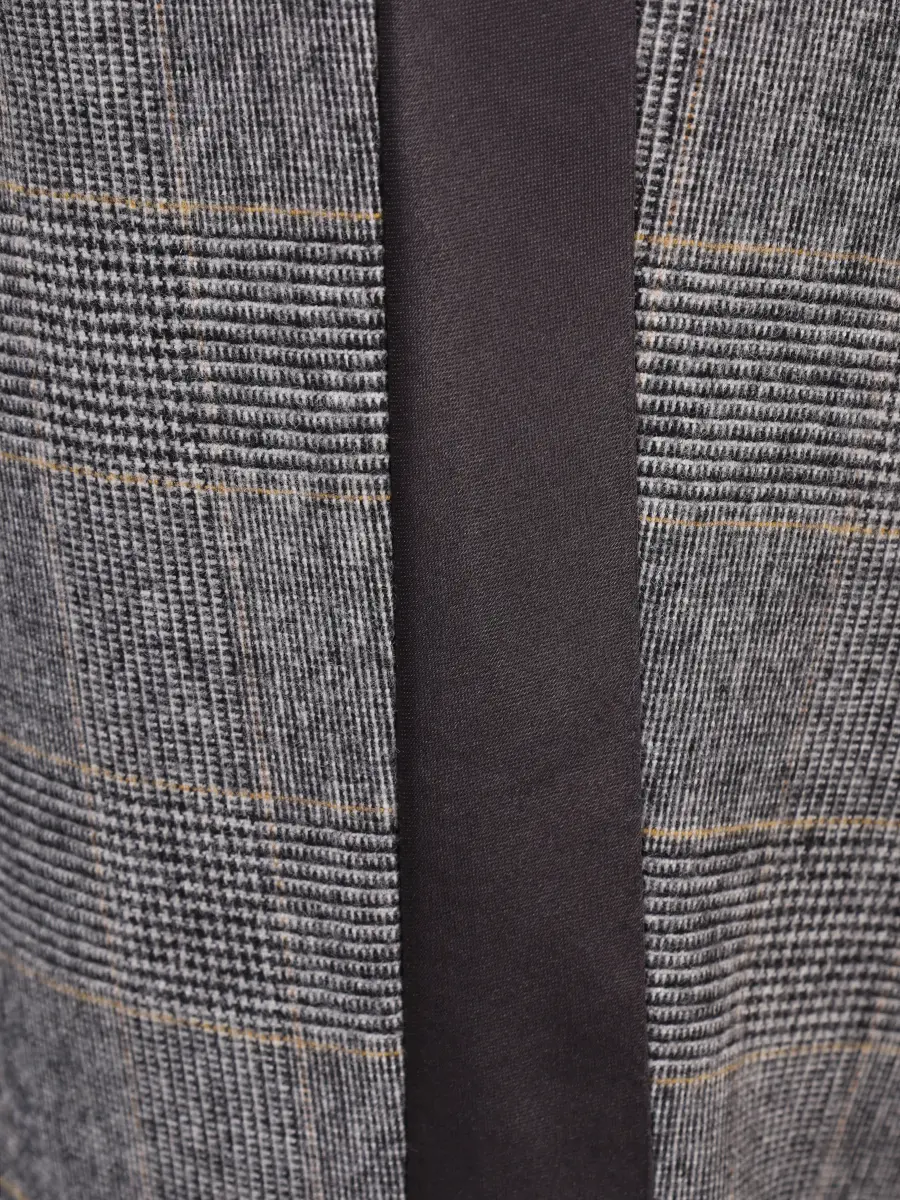 Брюки в клетку