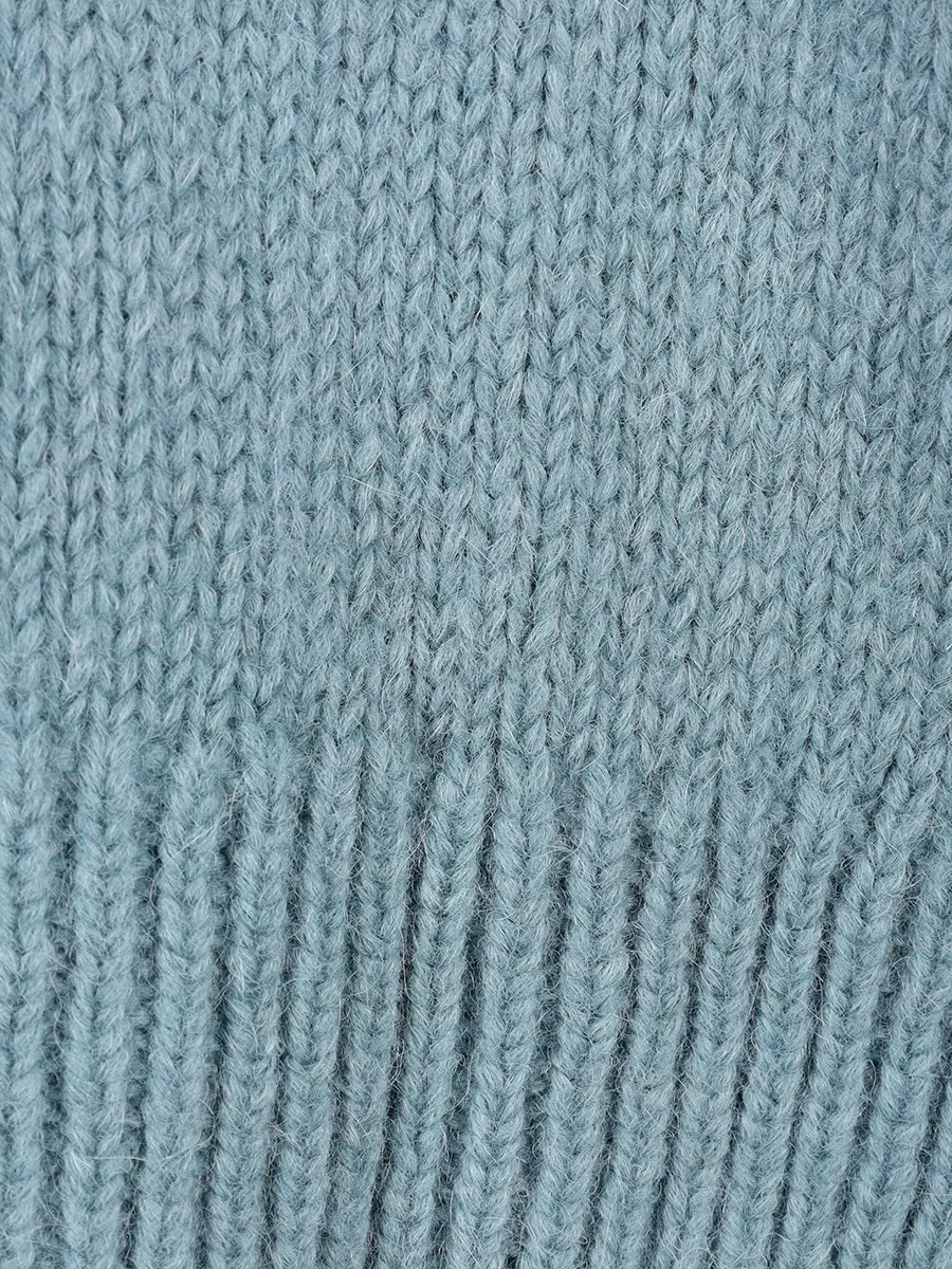 Свитер шерстяной