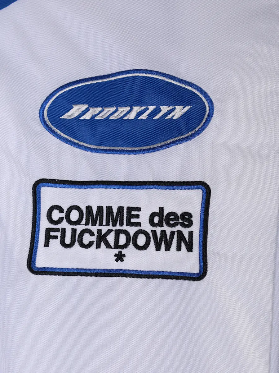 Куртка с логотипом