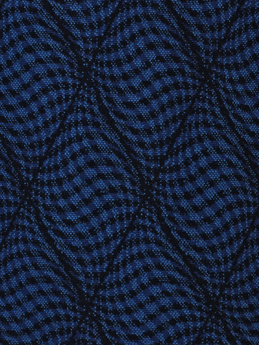 Свитер шерстяной