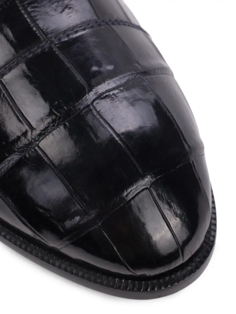 Дерби из кожи крокодила