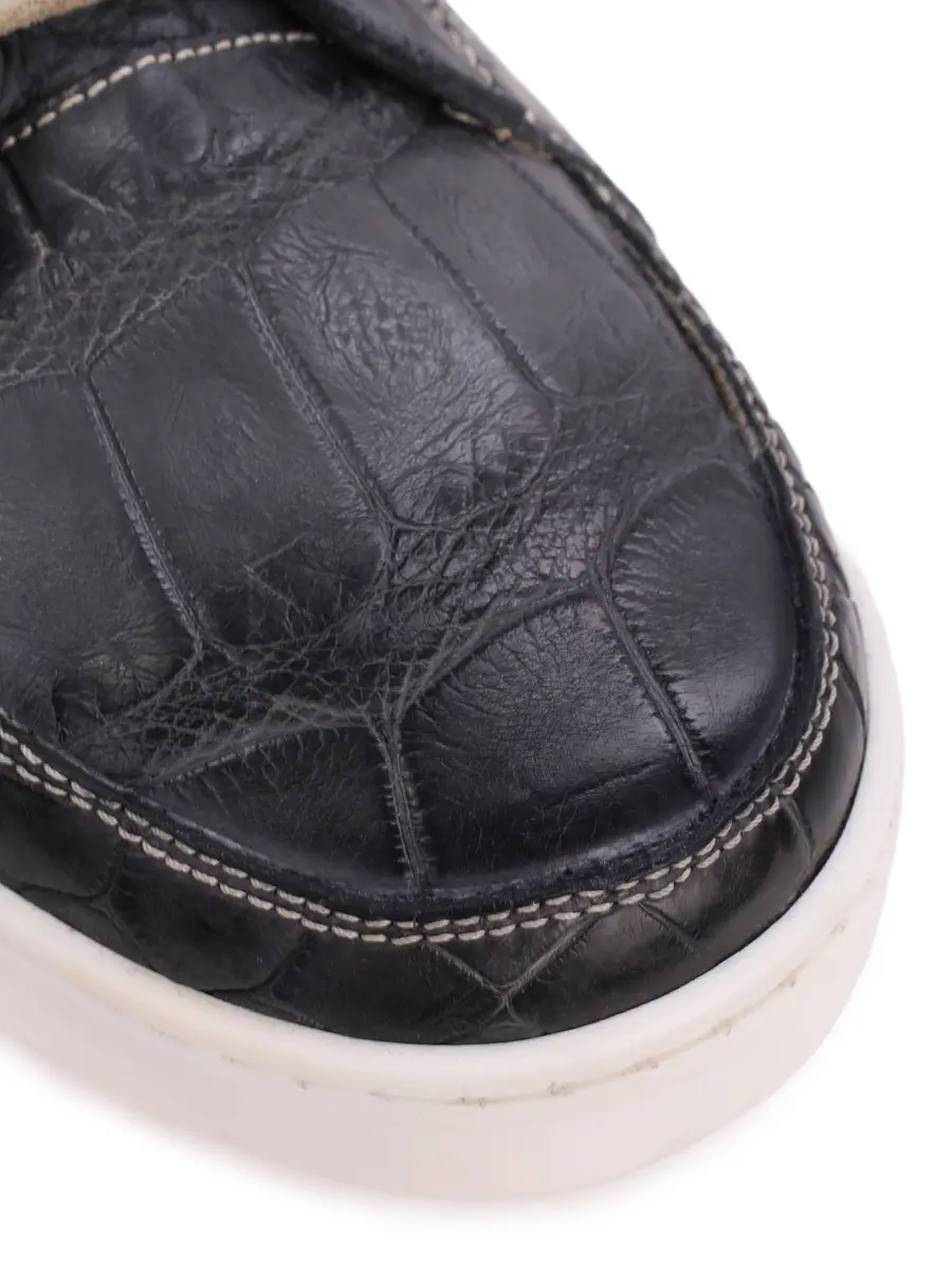 Кеды из кожи крокодила