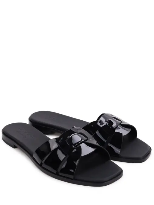 Шлепанцы кожаные DOUCAL`S