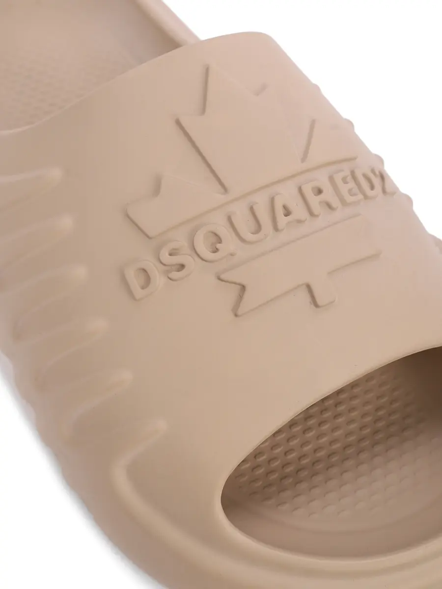 Шлепанцы резиновые