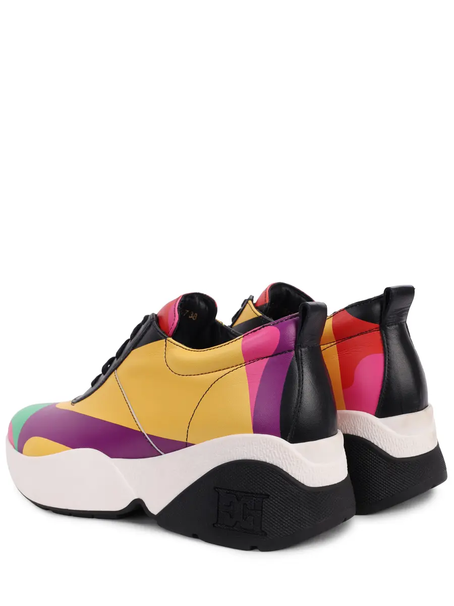 Кроссовки кожаные