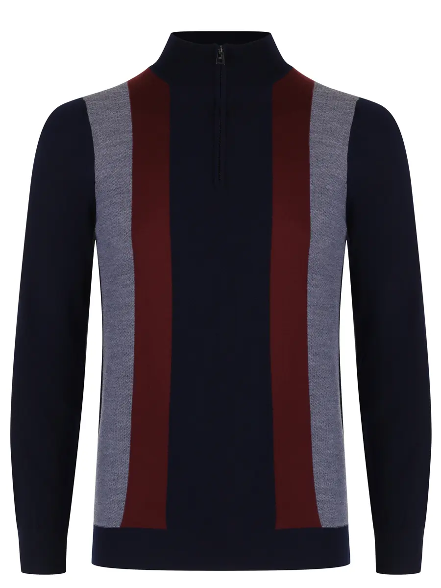 Свитер шерстяной