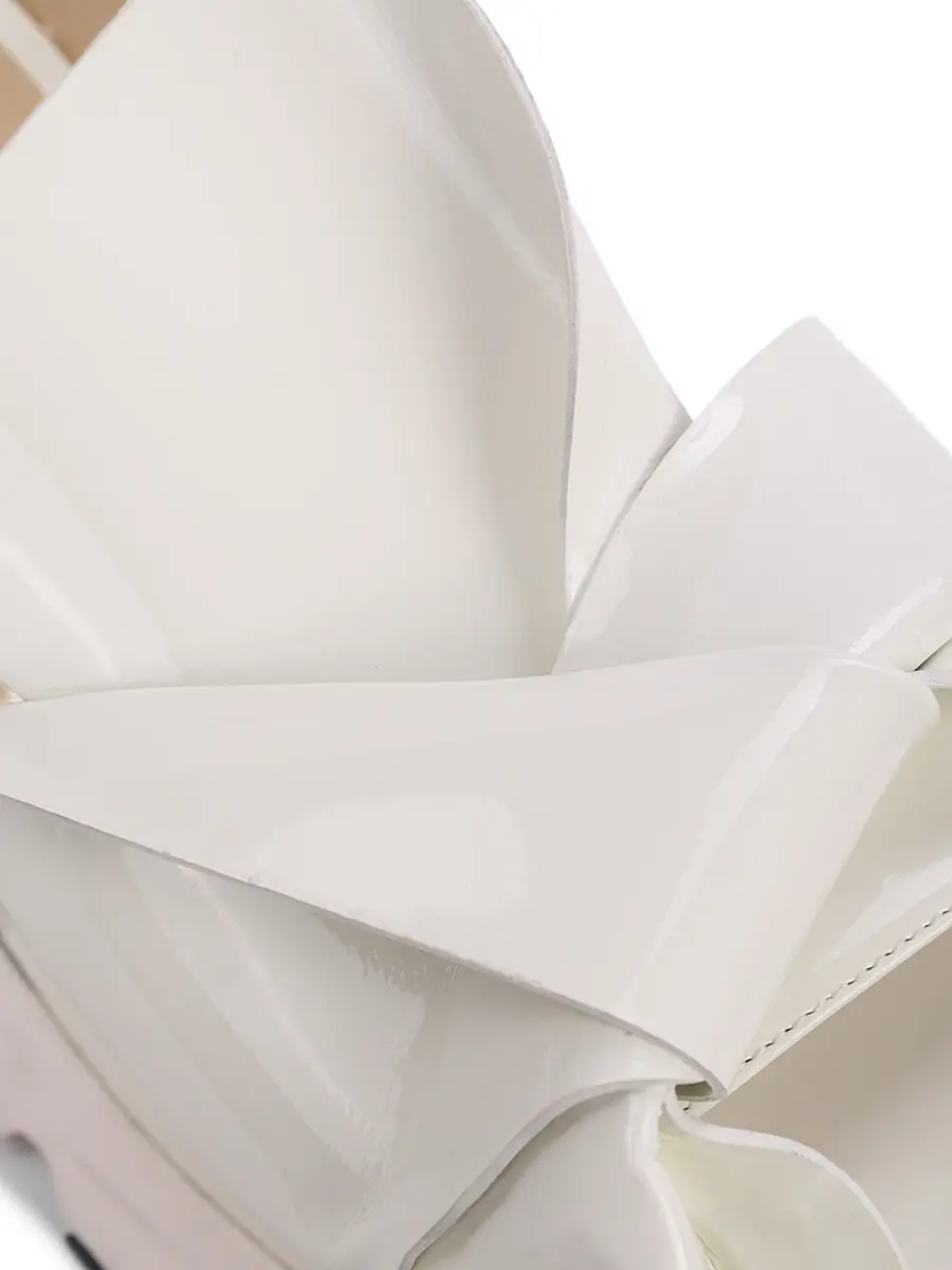 Сандалии кожаные