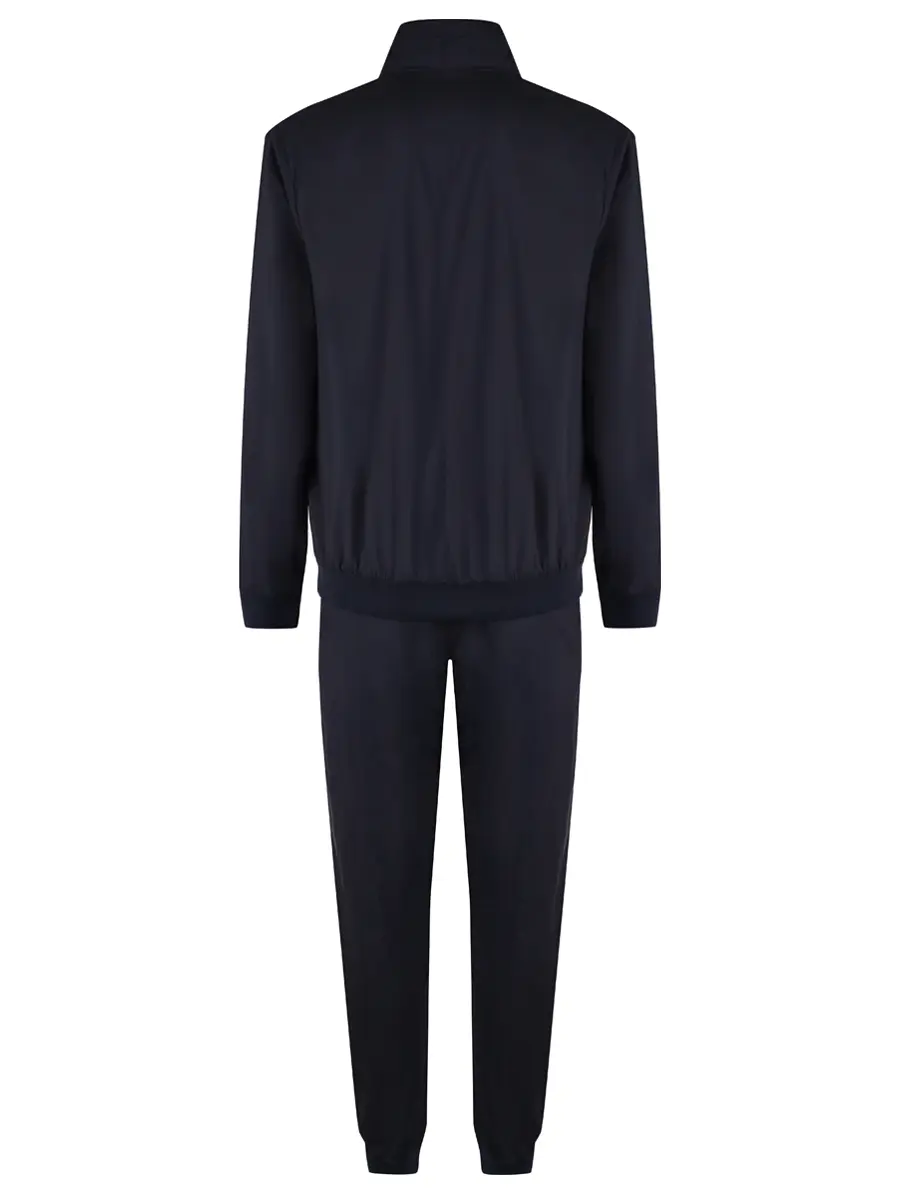 Костюм спортивный