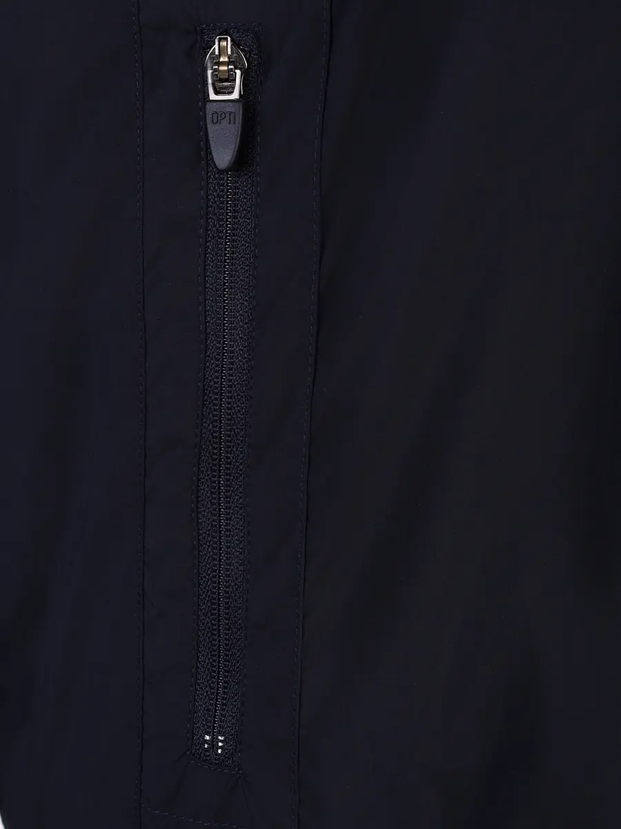 Костюм спортивный