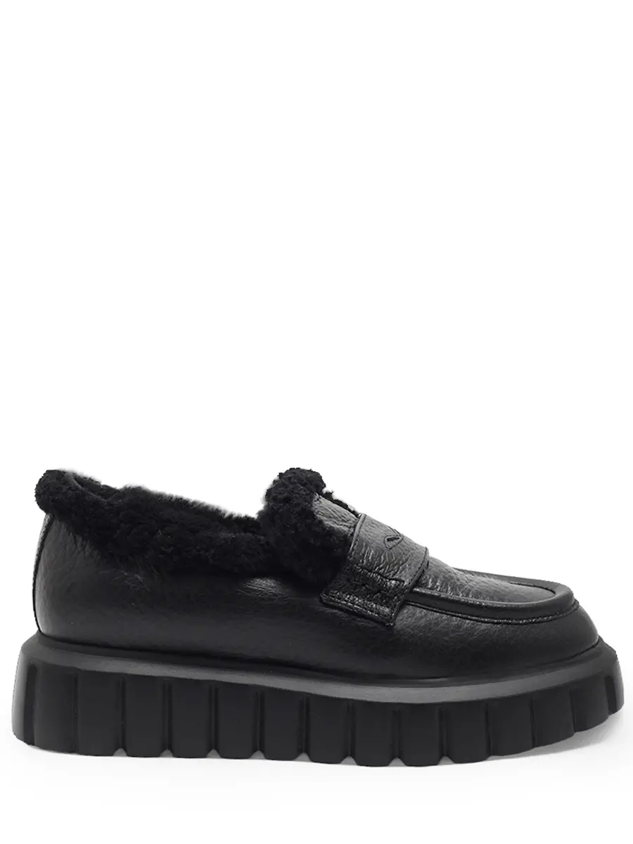 Лоферы кожаные на меху