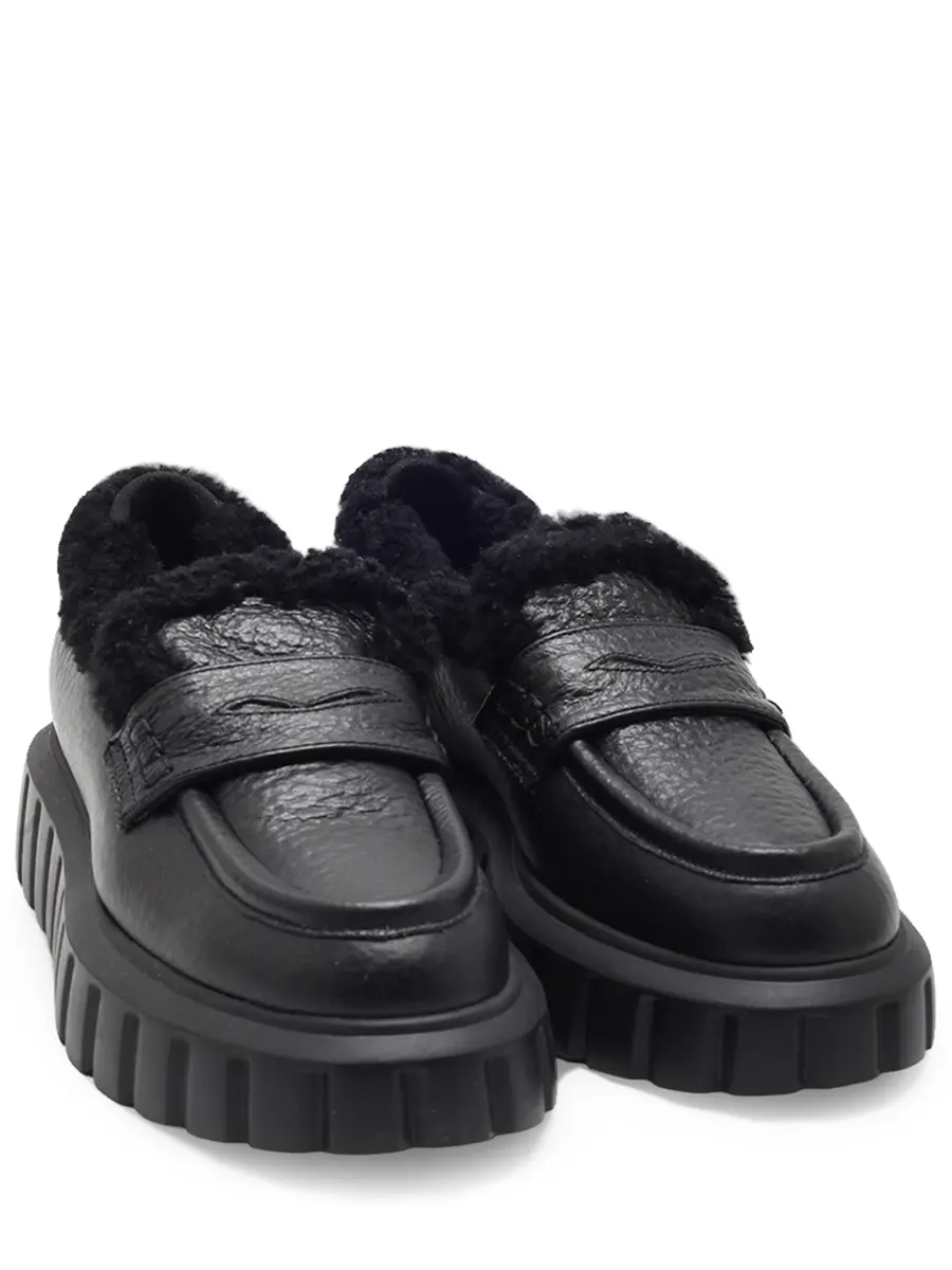 Лоферы кожаные на меху