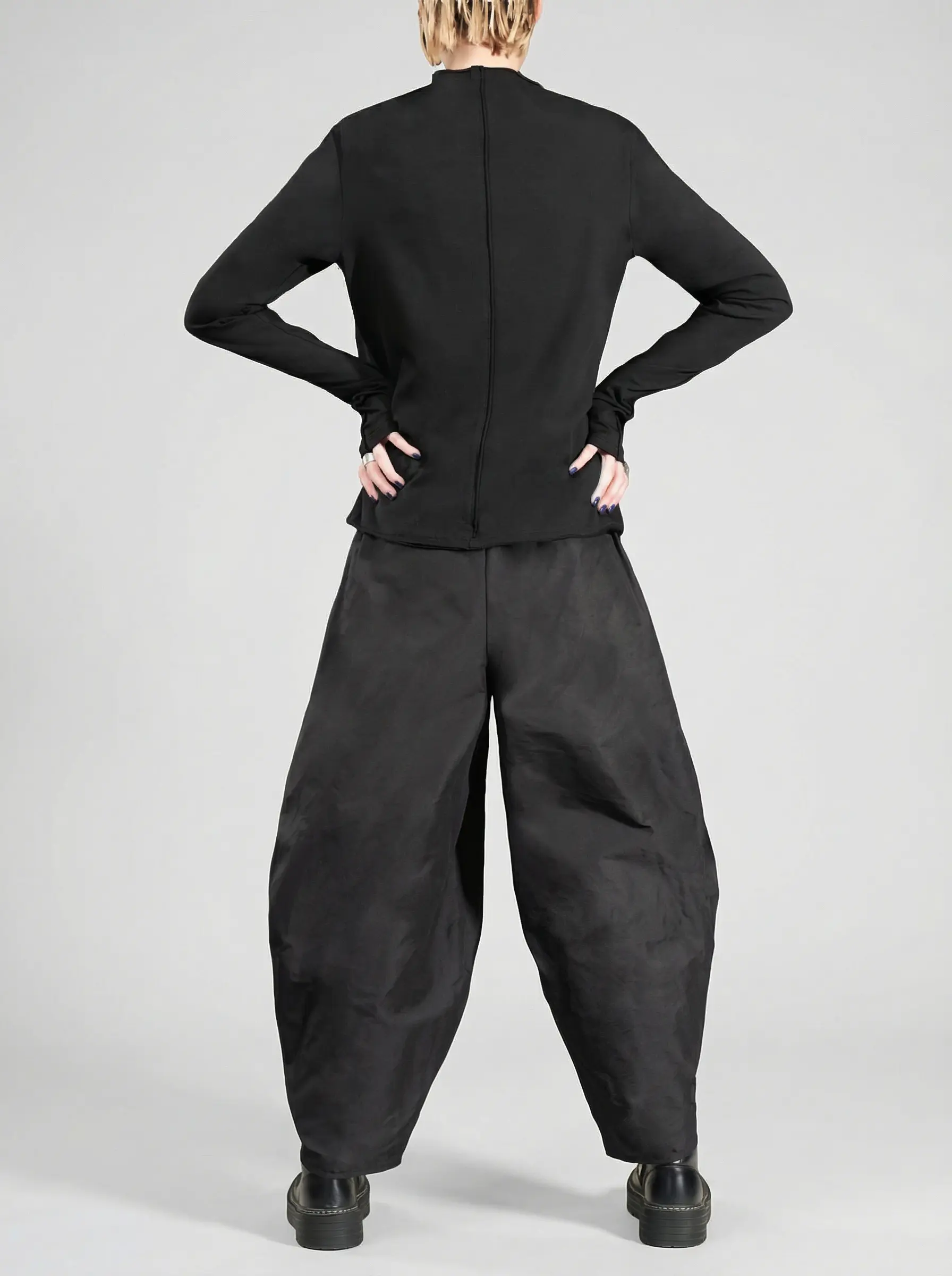 Брюки однотонные